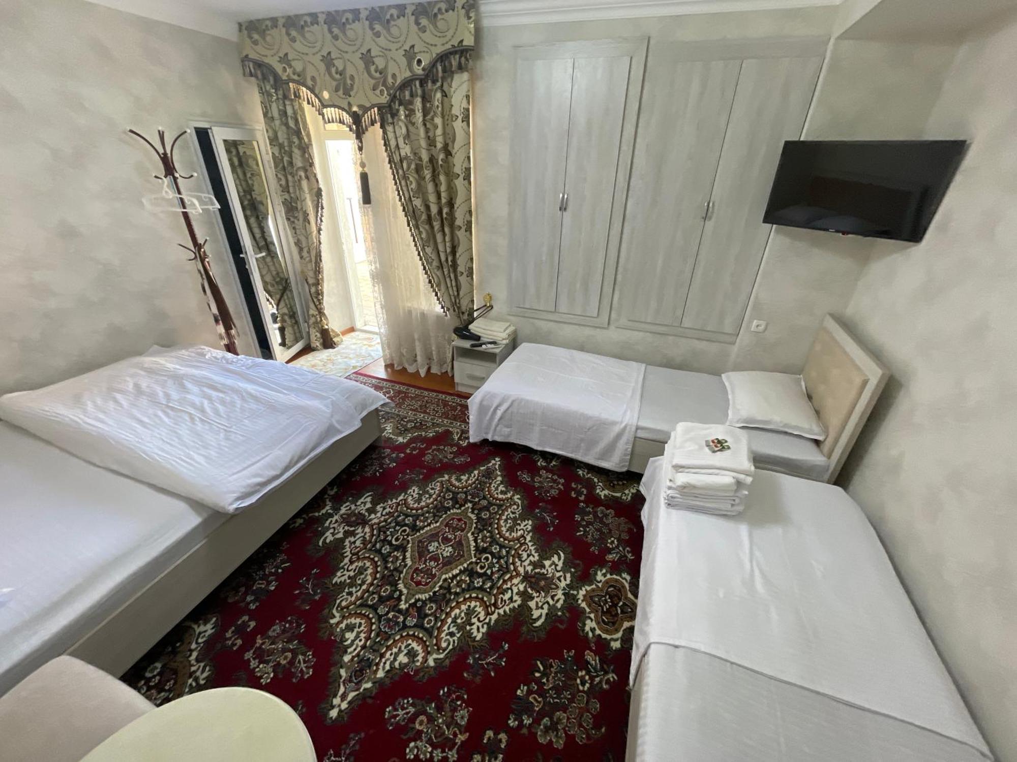 Isfandiyor Hotel Szamarkand Kültér fotó